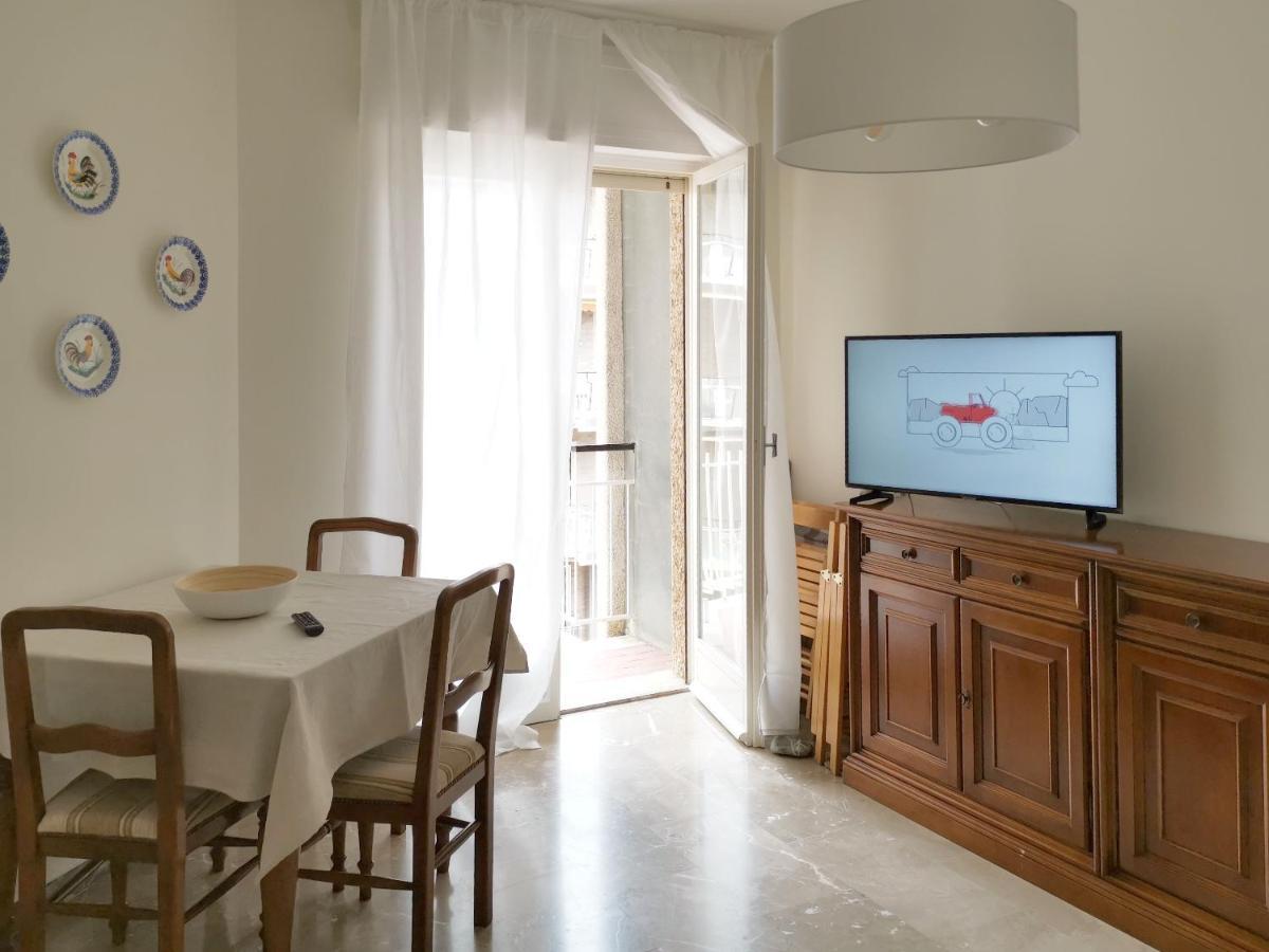 בורדיגרה Casa Margherita, Centrale A Due Passi Dal Mare מראה חיצוני תמונה